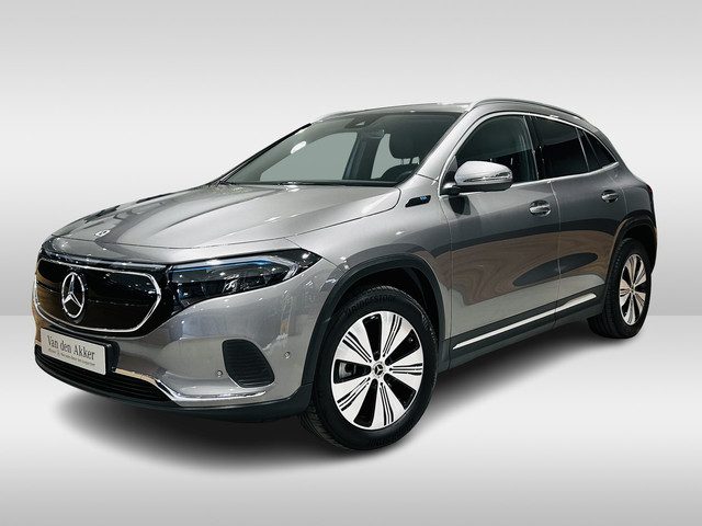 Mercedes-Benz EQA 250 Luxury 67kWh // Camera // Dode Hoek Ass. // D. Glas // Elektrische Achterklep