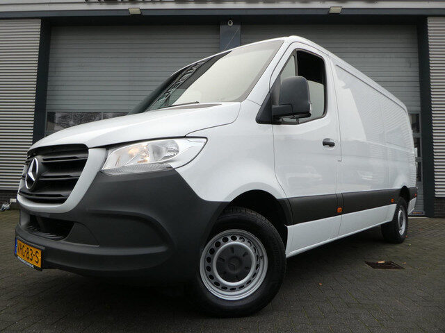Mercedes-Benz Sprinter 314cdi L2H1 met Airco, Navigatie, Cruisecontrol.