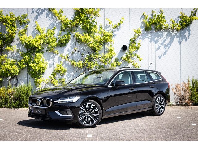 Volvo V60 2.0 T6 Plug-in hybrid AWD Ultra Bright