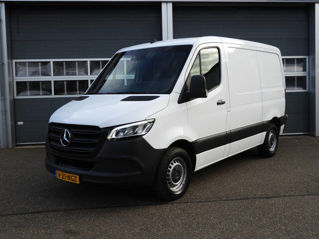Mercedes-Benz Sprinter 315 1.9 CDI L1H1 RWD AUT | LED | 360° | NAV | DISTRONIC