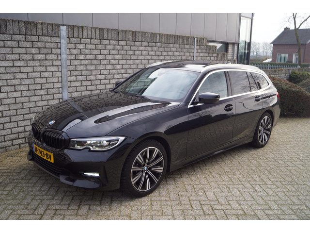 BMW 3 Serie touring 330i High Executive Edition Sport Line Autom Panodak Leder Sportst Stoelverw Nav