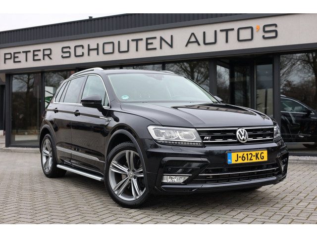 Volkswagen Tiguan 2.0 TSI 4Motion Highline Aut. R-Line | Leder | Navi | Trekhaak | 19"LMV