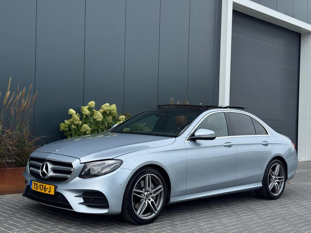 Mercedes-Benz E-Klasse 220 d AMG FULL OPTIES NAVI WIDESCREEN SFEERVERL 360 CAMERA