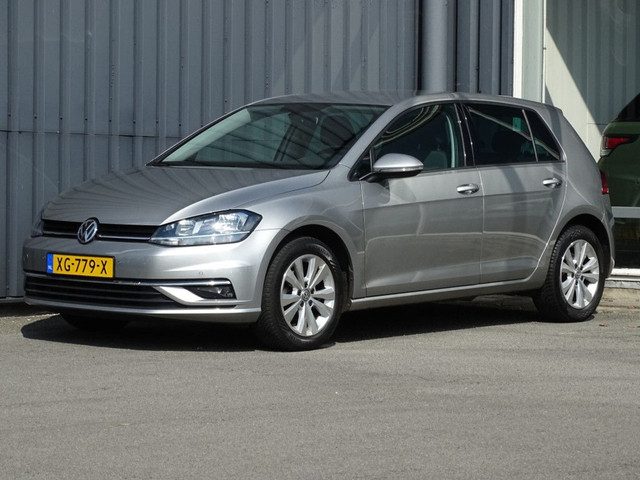 Volkswagen Golf 1.0 TSI Comfortline Automaat | Navi | Bluetooth