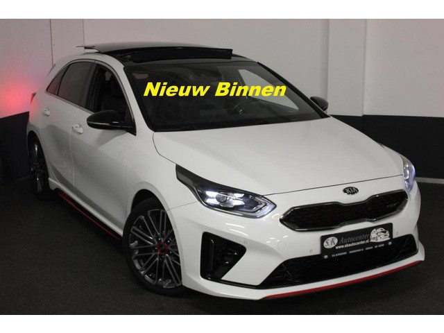 Kia Ceed 1.6 T-GDI GT FULL OPTIES SCHITTEREND 1E EIGEN
