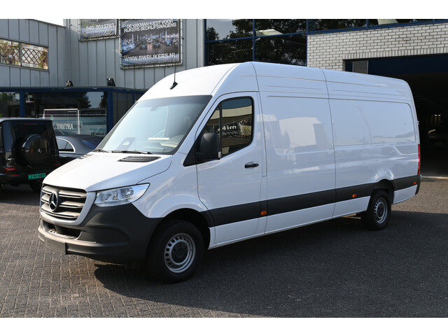 Mercedes-Benz Sprinter 317 CDI L3H2 Pro