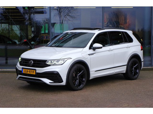 Volkswagen Tiguan 1.4 TSI eHybrid 245 PK R-Line BNS+ PHEV, Panoramadak, LED, Leder, 360 Camera,