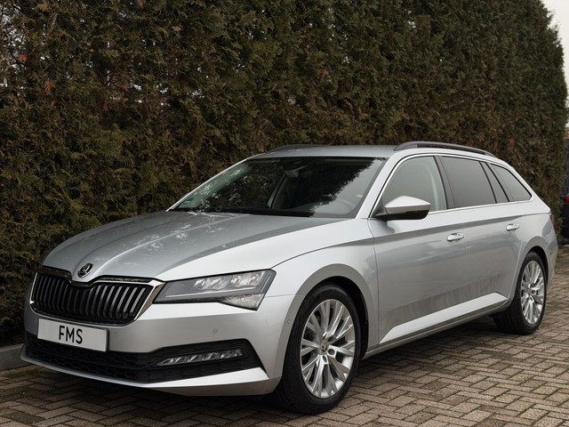 Škoda Superb Combi 1.5 TSI ACT Business Edition+ CarPlay Trekhaak