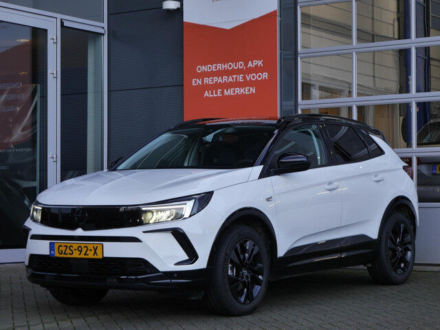 Opel Grandland 1.2 Turbo GS Black Pack