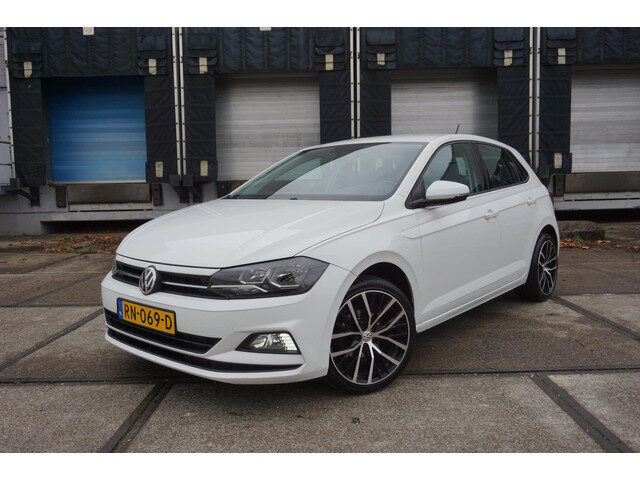 Volkswagen Polo 1.0 TSI Comfortline * Navi * Airco *