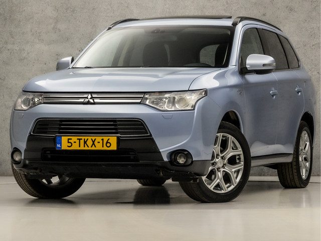 Mitsubishi Outlander 2.0 PHEV Deluxe