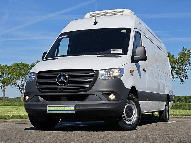 Mercedes-Benz Sprinter 317