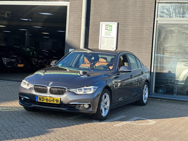 BMW 3 Serie 330e Centennial High Executive/CAMERA/LEDER/NAVI/NL-AUTO NAP!!
