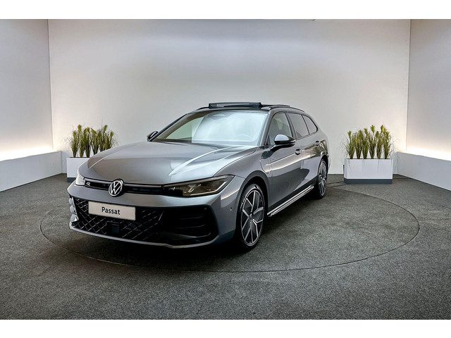 Volkswagen Passat Variant R-Line Edition 1.5 DSG e-hybrid