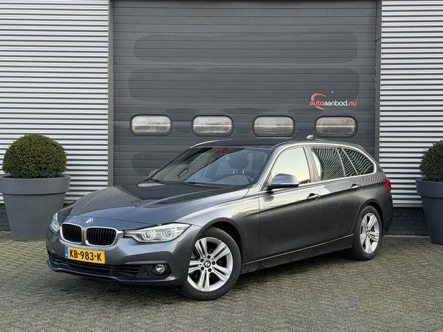 BMW 3 Serie touring 320i Centennial High Executive