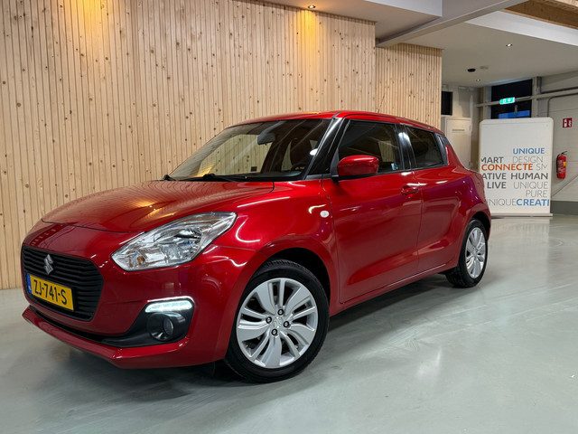 Suzuki Swift 1.2 Select 5 DEURS NAVIGATIE CAMERA TREKHAAK DEALER OH