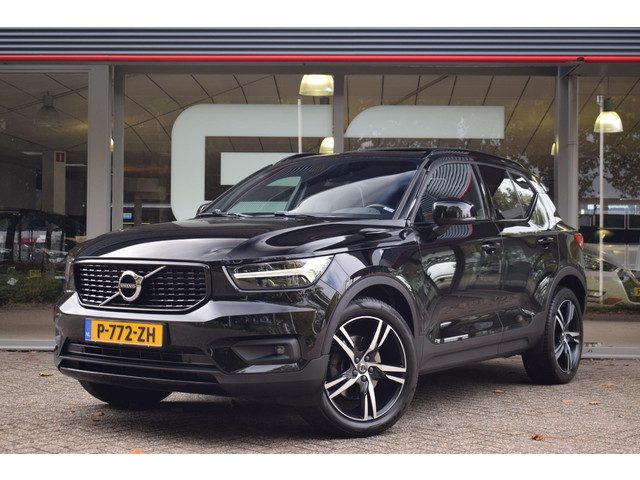 Volvo XC40 2.0 T5 AWD R-Design met PANO|HARMAN|TREKHAAK|CAMER