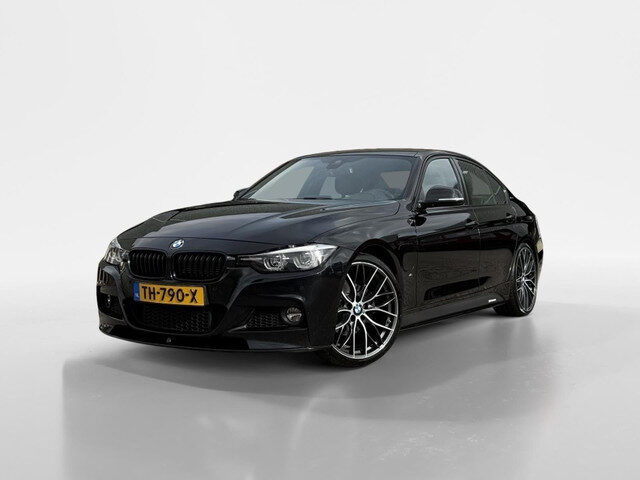 BMW 3 Serie 330E Hybrid M Performance