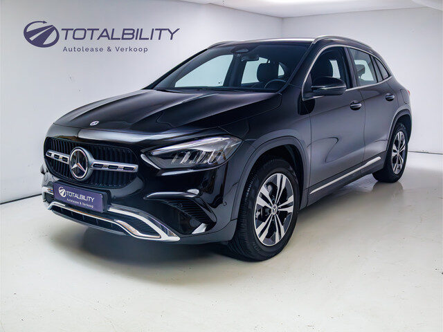 Mercedes-Benz GLA 250 e Luxury Line automaat 218 PK | Facelift | Elec. wegklapbare trekhaak | Adap.
