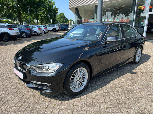 BMW 3 Serie 320i EfficientDynamics Edition High Executive, Automaat, Leer, Navi, etc