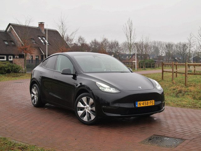 Tesla Model Y Long Range AWD 75 kWh