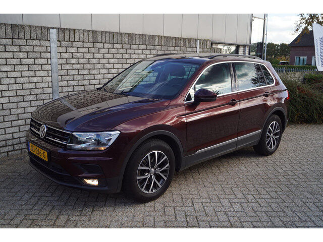 Volkswagen Tiguan 1.5 TSI ACT Comfortline Panodak Navi Clima Stoelverw Apple Carplay Adaptieve Cruis