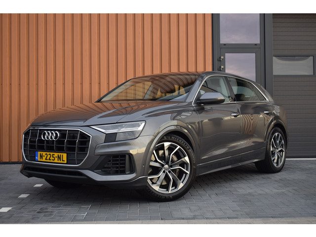 Audi Q8 55 TFSI e Quattro | Luchtvering | Trekhaak | B&O | Leer | 360 camera