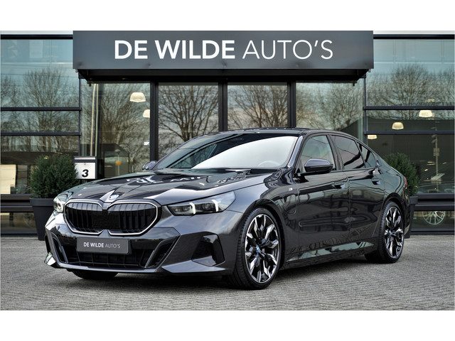 BMW 5 Serie 530e M-sport 299pk