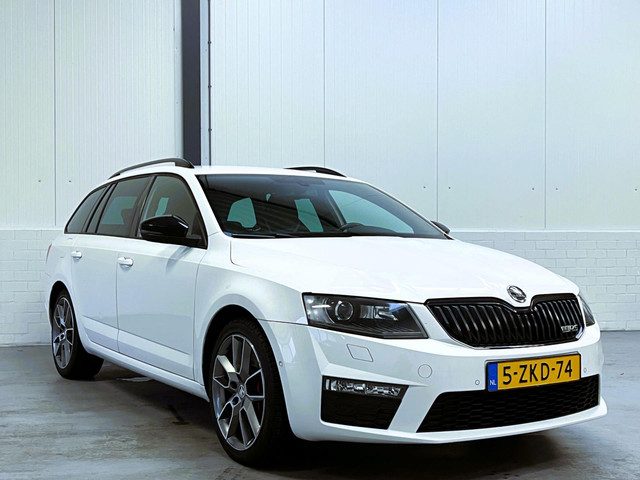 Škoda Octavia Combi 2.0 TSI RS Org NL|Trekhaak|Dealer O.H.|Automaat