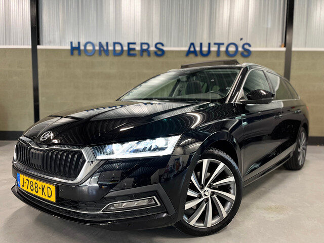 Škoda Octavia Combi 1.5 TSI First Edition 150 PK I TREKHAAK I PANO I MATRIX I KEY-LESS I VIRTUA I AD