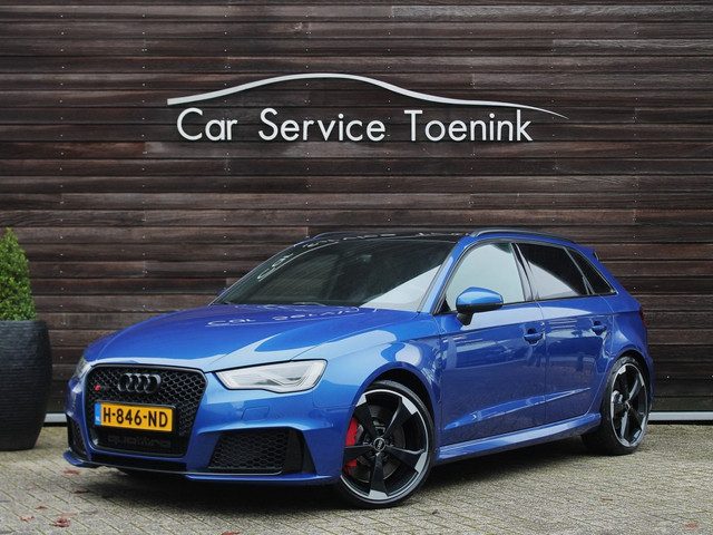 Audi RS3 Sportback 2.5 TFSI Quatrro Pro Line Plus / PANO / B&O