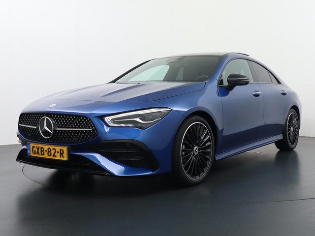 Mercedes-Benz CLA 180 AMG Line