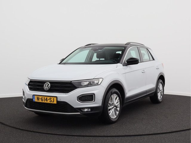 Volkswagen T-Roc 1.0 TSI Style/ lage km/ trekhaak/ zeer mooi!