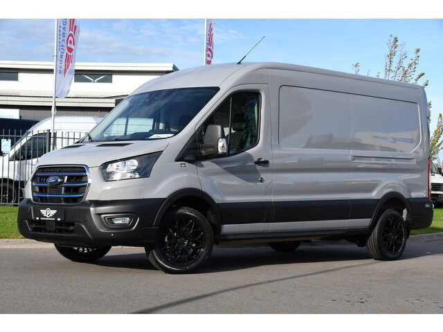 Ford E-Transit 350 L3H2 68 kWh PB Edition