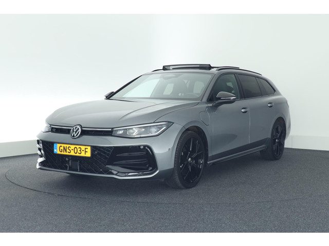 Volkswagen Passat Variant 1.5 eHybrid 204pk R-Line Edition Black Style