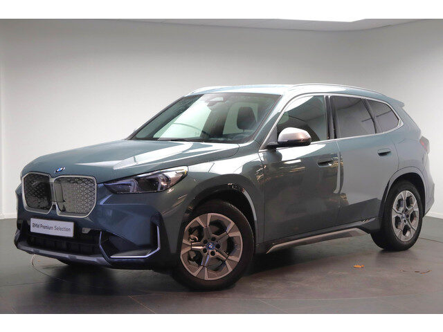 BMW iX1 eDrive20 High Executive xLine