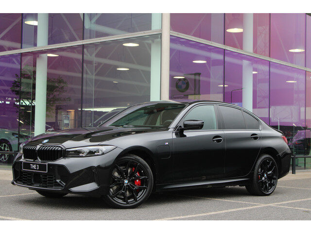 BMW 3 Serie 330e High Executive M Sport Automaat