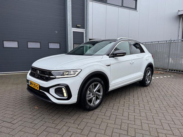 Volkswagen T-Roc 1.5 TSI DSG R-Line Edition LED, Trekhaak, Privacyglass, Stoelverwarming, etc.