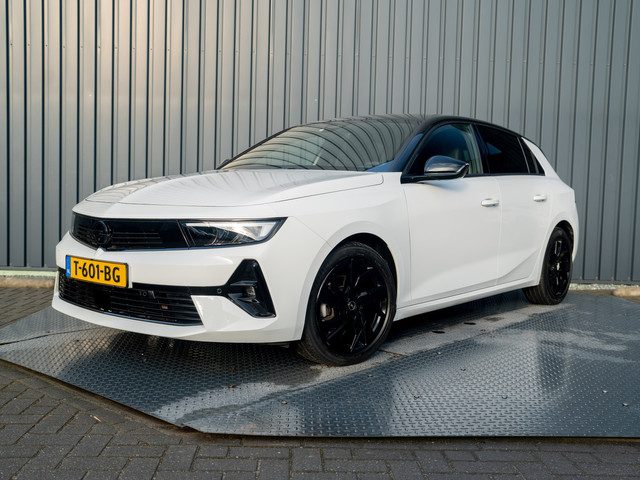 Opel Astra 1.2 130Pk GS Line | Keyless | 360 Camera | Stoel & Stuur verw. |