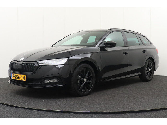 Škoda Octavia Combi 110 PK Aut. Sportline