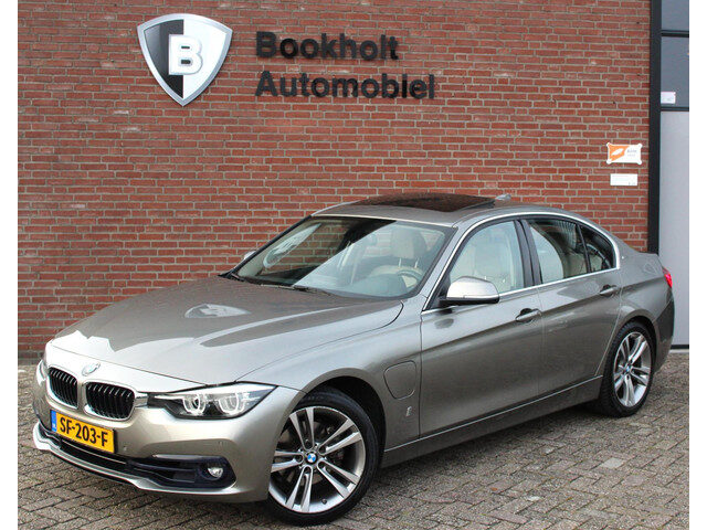 BMW 3 Serie 330e Sport Line (€ 14,4K ex BTW/BPM), Schuifdak (BTW-auto, 1e eigenaar)