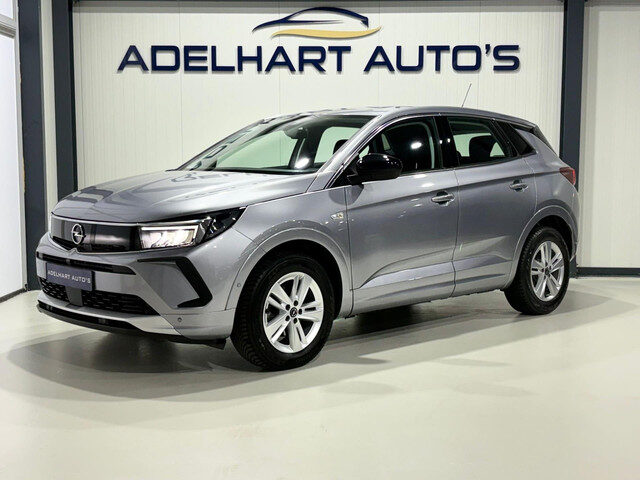 Opel Grandland 1.2 Turbo Ultimate Automaat / Navigatie full map / Camera / Lederen interieur / Cruis