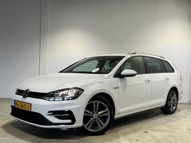 Volkswagen Golf Variant 1.0 TSI Highline Business R
