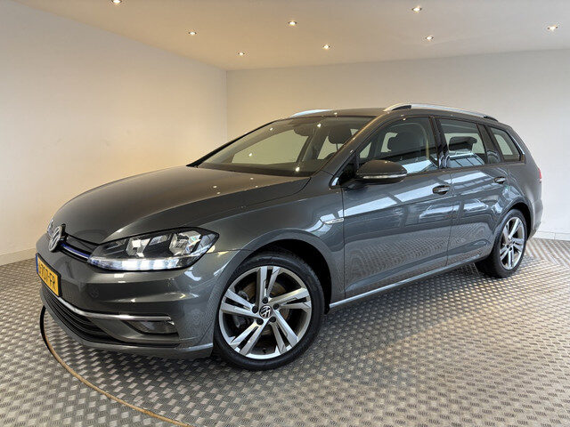 Volkswagen Golf Variant 1.5 TSI ComforLine Business 17" inch, Trekhaak