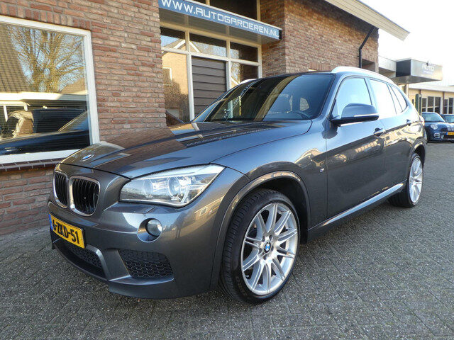 BMW X1 SDrive20i High Executive Automaat / M Pakket / Leder / Panoramadak