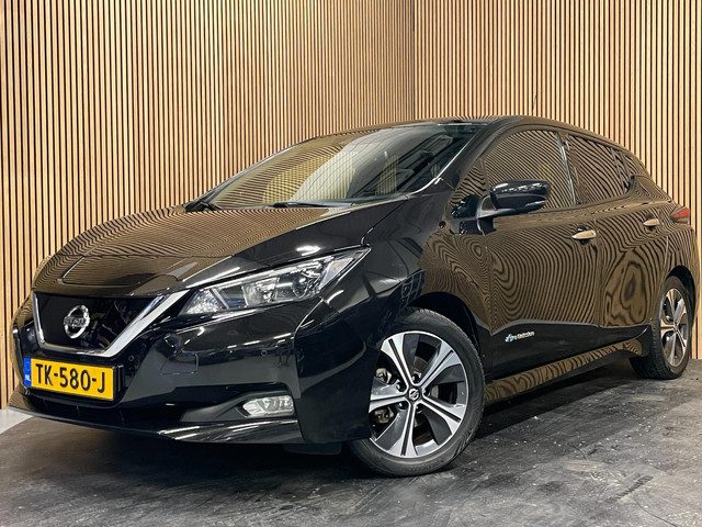 Nissan Leaf 40 kWh|270KM WLTP|360-CAMERA|APPLE CARPLAY|STUUR+STOELVERW VOOR+ACHTER|ACC|NAVIGATIE|NL-