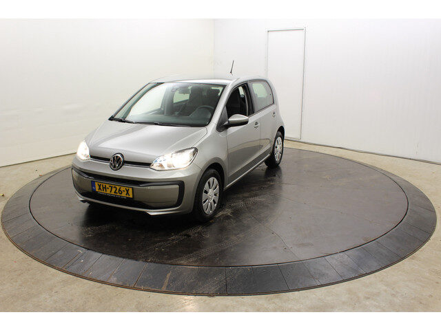 Volkswagen up! 1.0 BMT move up Executive