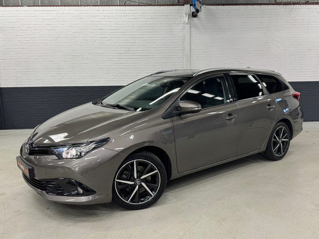 Toyota Auris 1.8 Hybrid Aspiration / Automaat / Cruise / Navi / Camera / DAB / Stoelverwarming