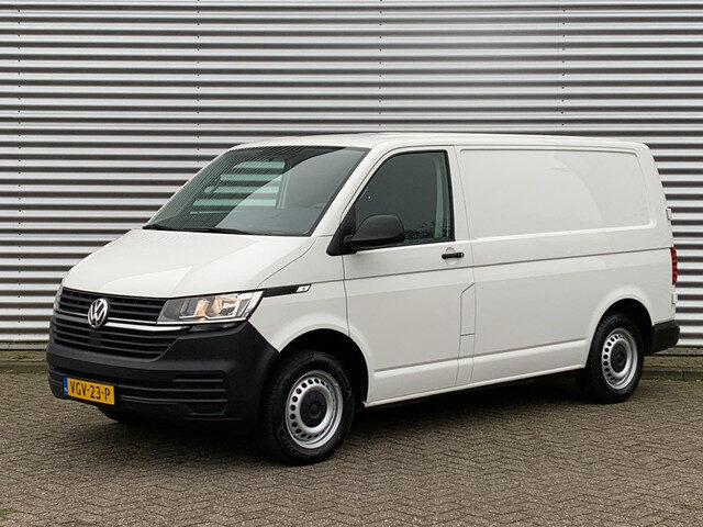 Volkswagen Transporter 2.0 TDI L1H1 Airco Bluetooth Trekhaak Bijrijdersbank Cruise LaadruimteBekledi