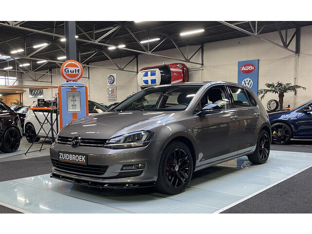 Volkswagen Golf VII 1.4 TSI MAXTON!! CRUISE!! Clima!!